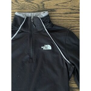 The North Face TNF Pullover Medium Black Trail Hiking Base Layer 1/4 Zip Bike